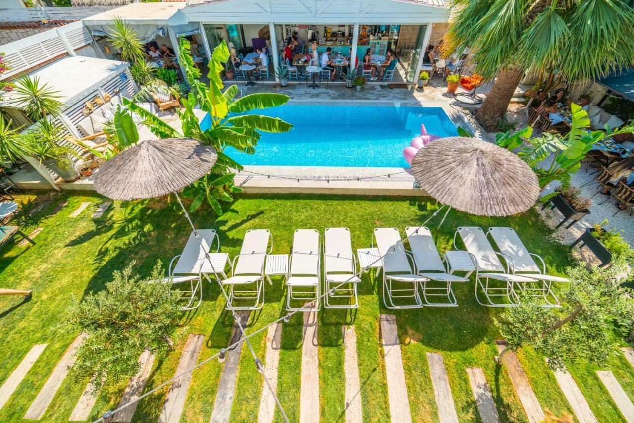 Evliyagil Hotel By Katre Alacati Kültér fotó